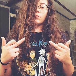 Meet your Posher, Tina